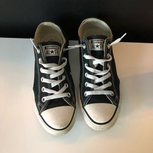 Black Chuck Taylor All Star Low Tops 🖤